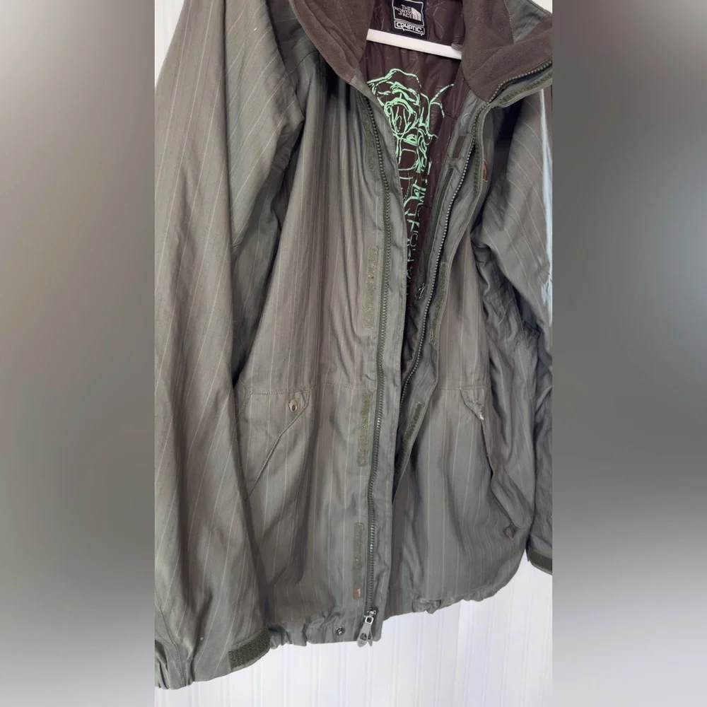 The North Face‎ Men's Green Performance Jacket Sz L